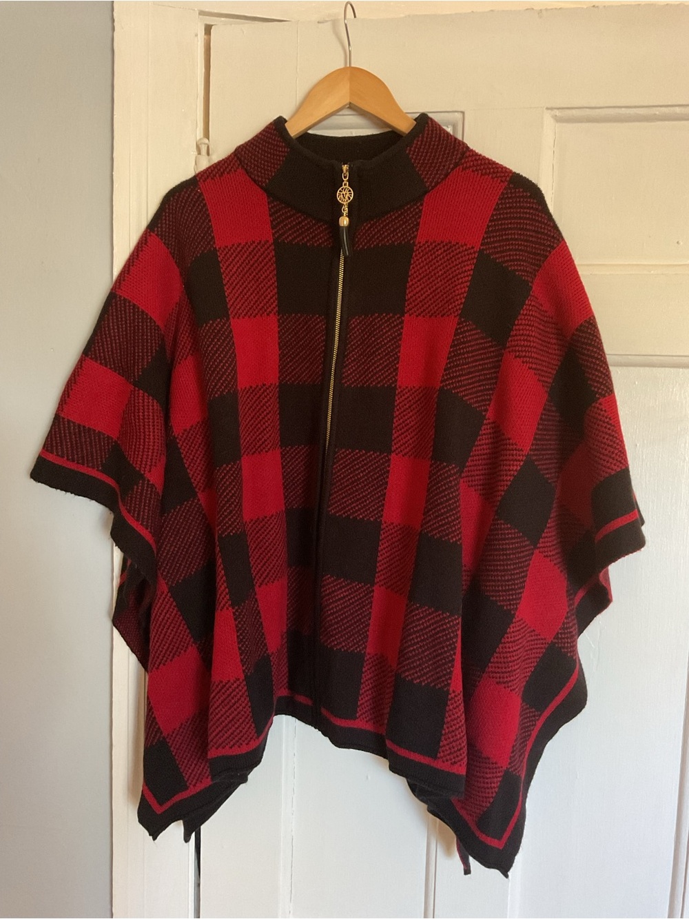Anne Klein Red & Black Cozy Plaid Zip Poncho Cape